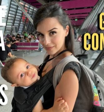 ¿Cómo van los bebés en el avión?