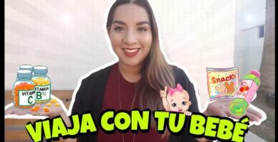 Checklist para cómo viajar sola con un bebé